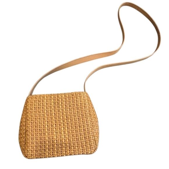 Fossil Woven Straw Crossbody Bag with Leather Trim & long Strap - Picture 4 of 6